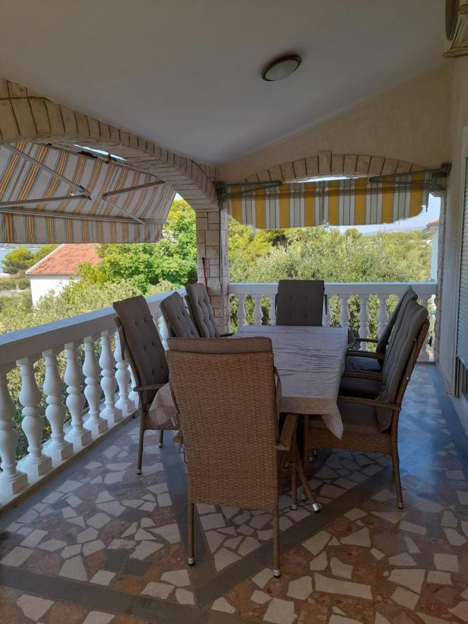 Apartman Lugovic Šibenik Exteriör bild
